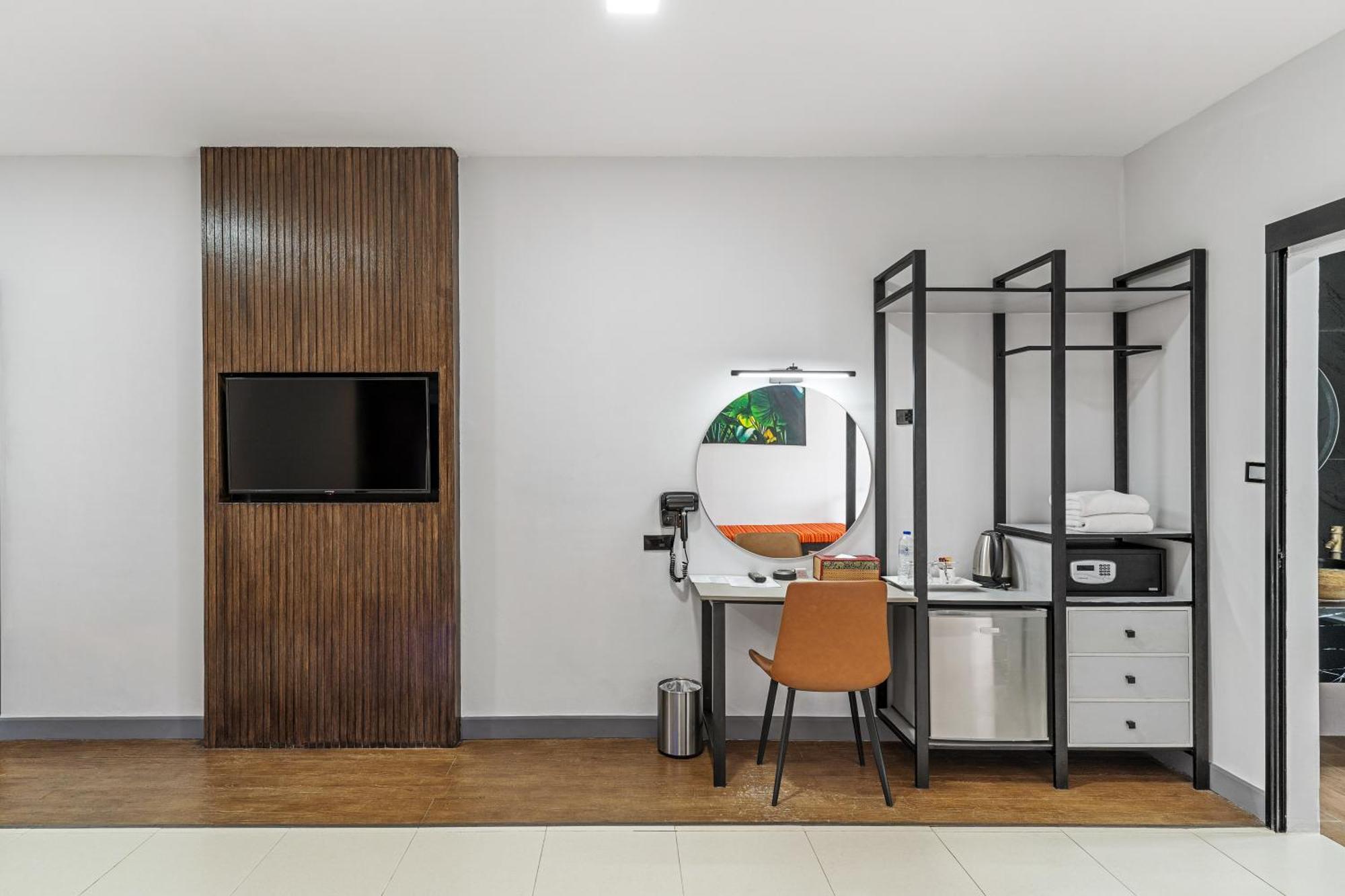 Tuana Hotels The Phulin Resort Karon Екстериор снимка